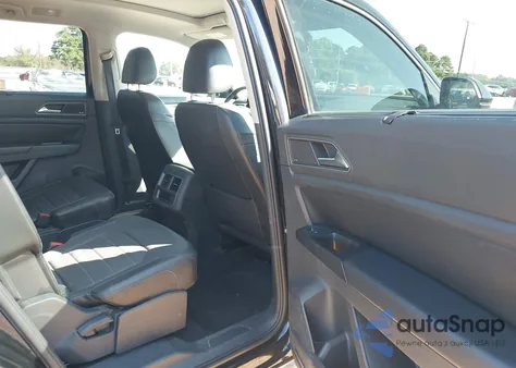 2018 Volkswagen Atlas 3.6L V6 Sel Premium из США, поврежденный, VIN 1V2NR2CA7JC570524